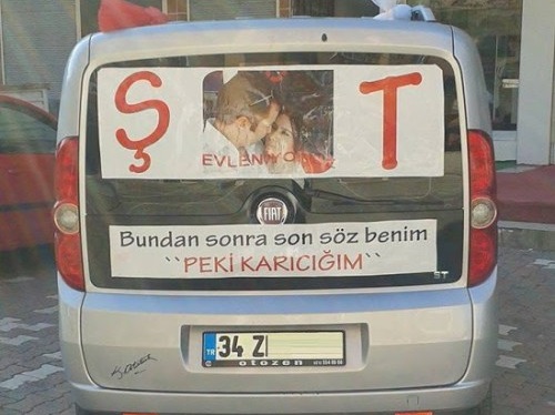 evlendirirken güldüren gelin arabası yazıları