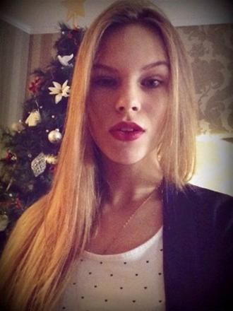 bekaretini arap iş adamina satan rus anna feschenko